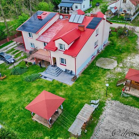 Gospodarstwo Agroturystyczne Pod Lasem Maria Plazio Narol Exteriér fotografie