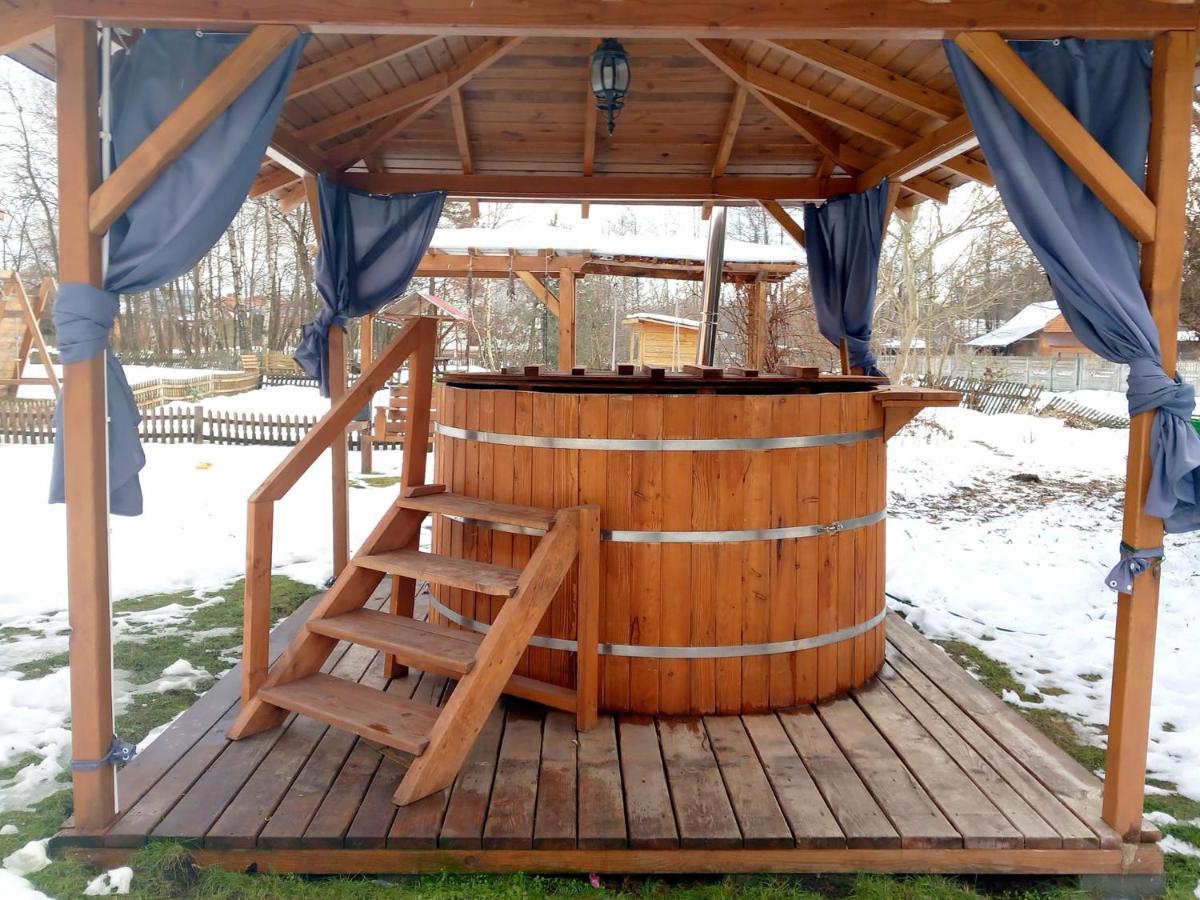 Gospodarstwo Agroturystyczne Pod Lasem Maria Plazio Narol Exteriér fotografie