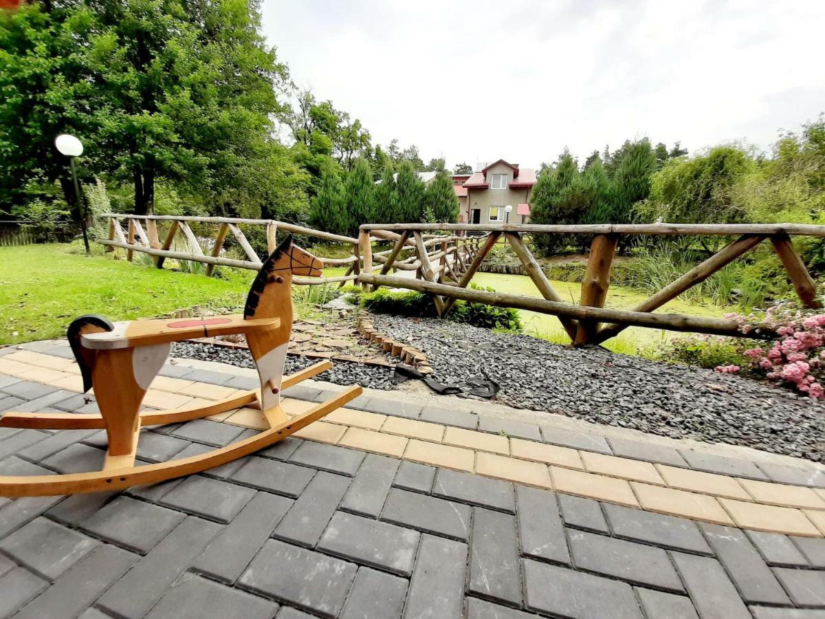 Gospodarstwo Agroturystyczne Pod Lasem Maria Plazio Narol Exteriér fotografie