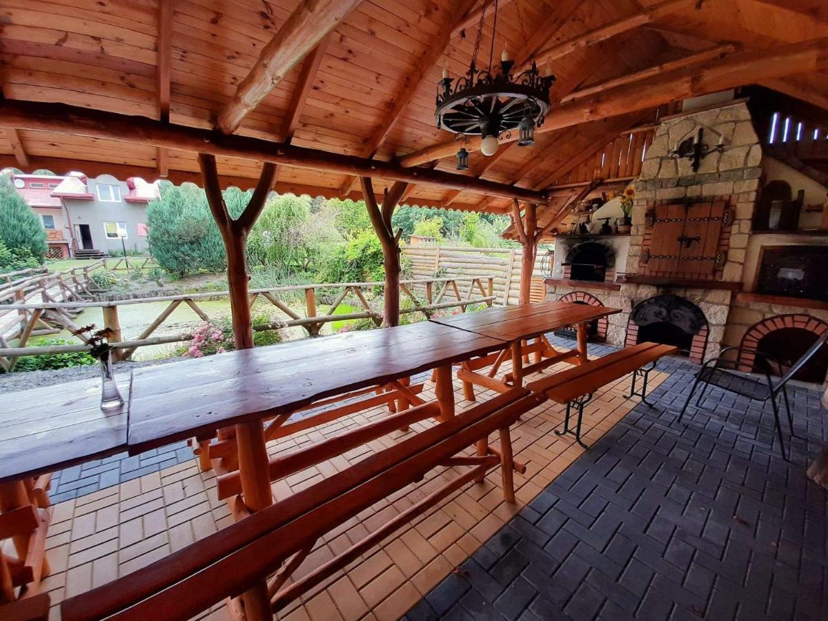 Gospodarstwo Agroturystyczne Pod Lasem Maria Plazio Narol Exteriér fotografie